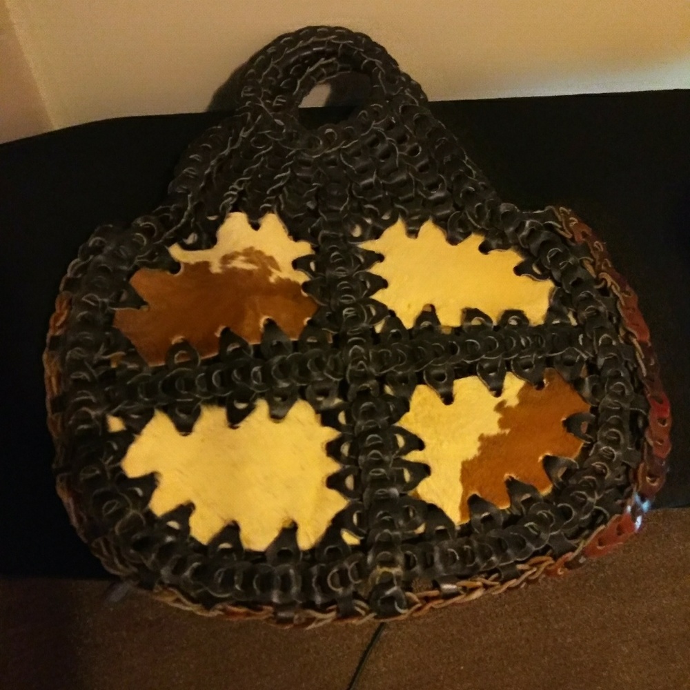 Leather  purse